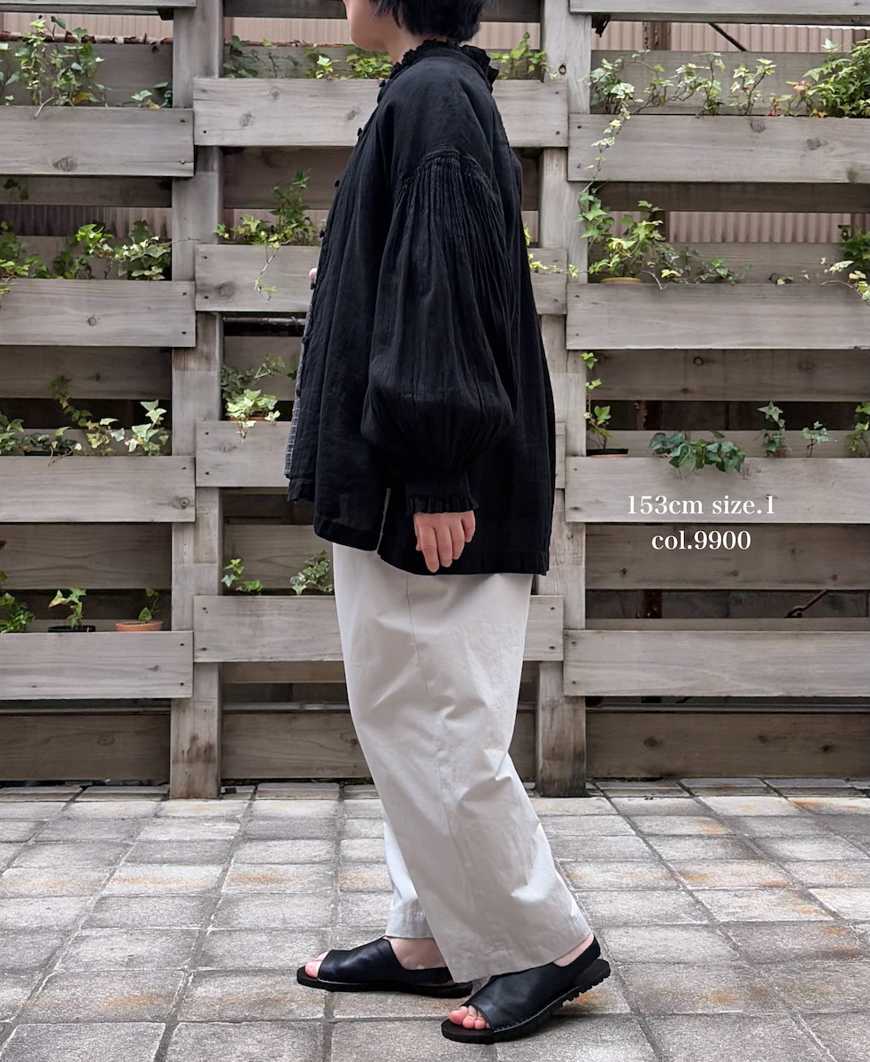INMDS25011D(シャツ) 60s AUTO LOOM LINEN/COTTON PLAIN(OVERDYE) FRILL COLLAR SHIRTS WITH MINI PINTUCK