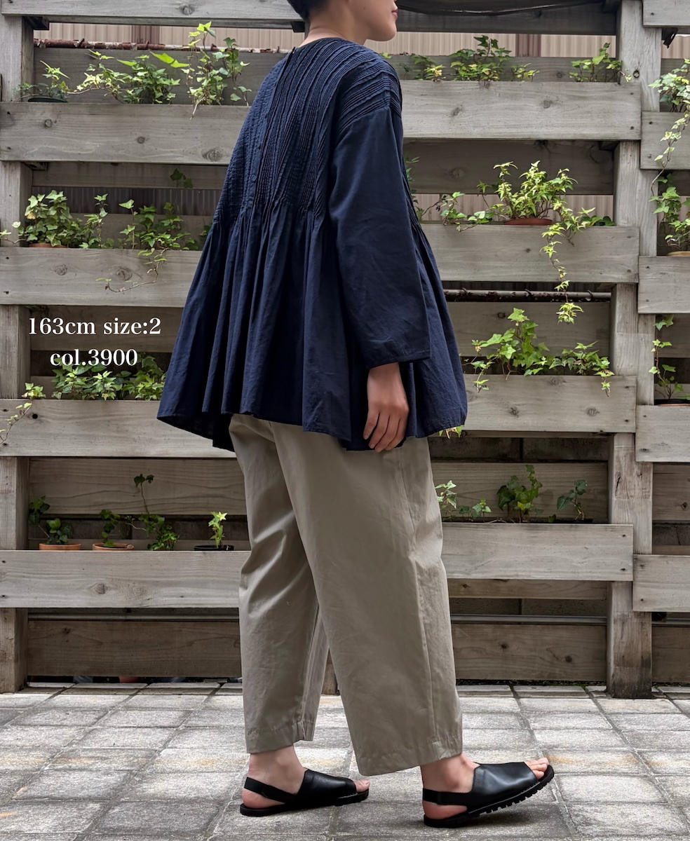 INMDS26052(シャツ) HANDWOVEN COTTON HAKEME CREW NECK 3/4SL SHIRTS WITH RANDOM PLEATS