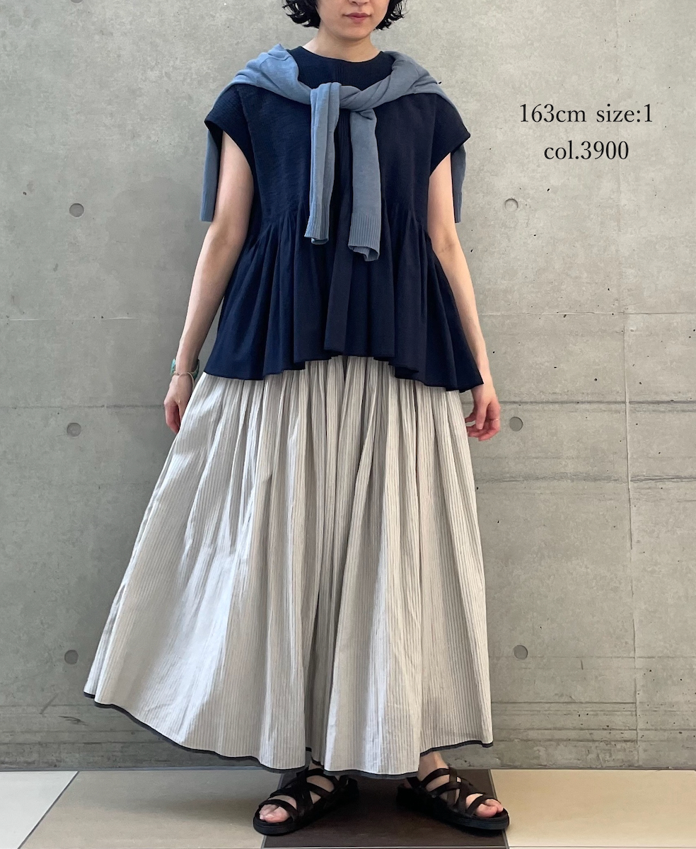 INMDS26053(シャツ) HANDWOVEN COTTON HAKEME CREW NECK FRENCH/SL SHIRTS WITH PINTUCK