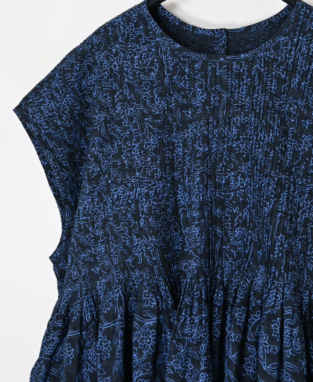 INMDS26096(シャツ) POWER LOOM COTTON DOBIE CHECK FLOWER HAND SCREEN PRINT CREW-NECK FRENCH/SL SHIRTS WITH PINTUCK