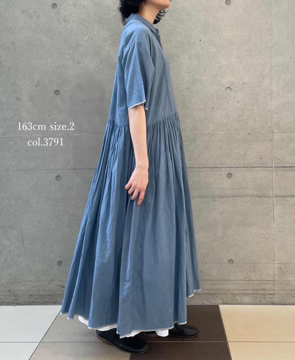 INMDS26064(ワンピース) HANDWOVEN COTTON STRIPE REGULAR COLLAR SHIRTS DRESS WITH RAJASTHAN GATHER