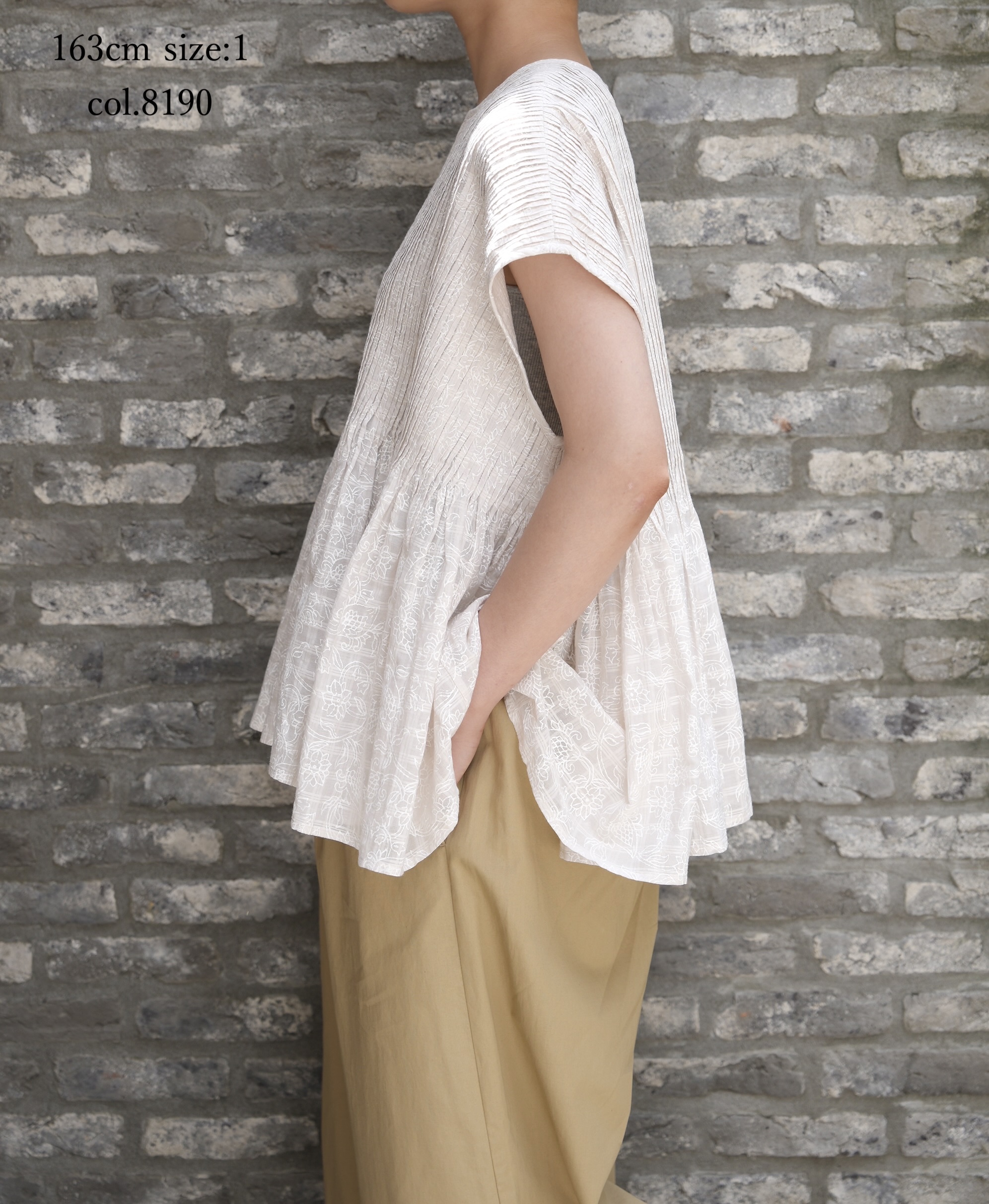 INMDS26096(シャツ) POWER LOOM COTTON DOBIE CHECK FLOWER HAND SCREEN PRINT CREW-NECK FRENCH/SL SHIRTS WITH PINTUCK