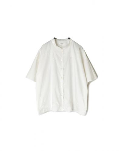 INSL25231(シャツ) 60s POPLIN PLAIN WITH CUT WORK EMBROIDERY MAO COLLAR S/SL SHIRT