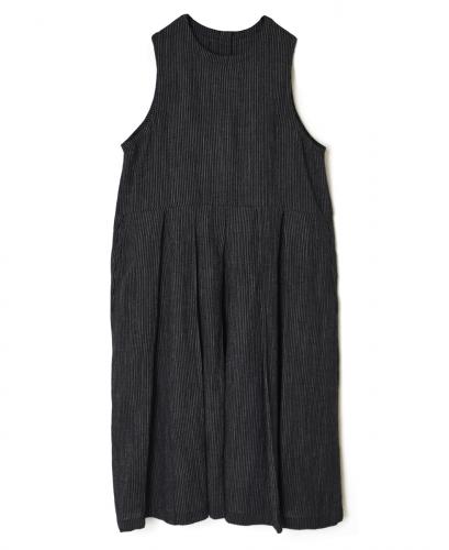 INSL25713(ワンピース) WOOL/LINEN STRIPE CREW-NECK PLEATS NO/SL DRESS
